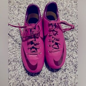 Nike junior soccer cleats, size 1.5